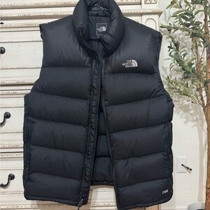 The North Face Men's Black Puffer Vest